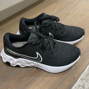Nike Renew Ride 2 running
